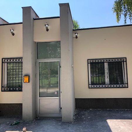 Apartment Tesla Pancevo Ngoại thất bức ảnh