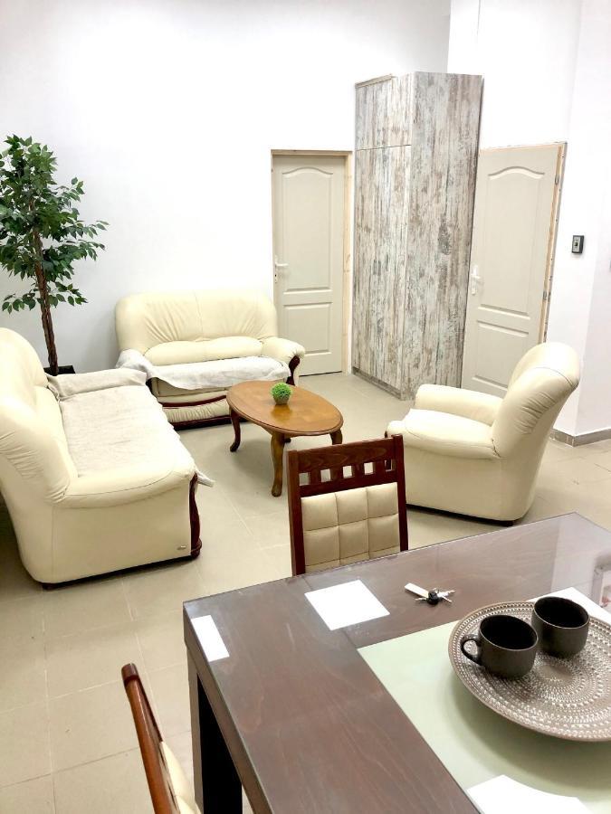 Apartment Tesla Pancevo Ngoại thất bức ảnh