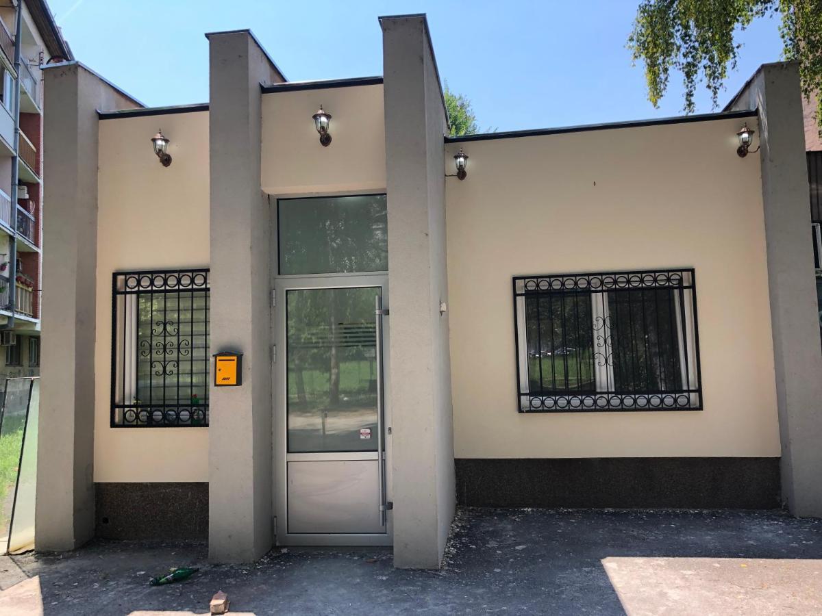 Apartment Tesla Pancevo Ngoại thất bức ảnh