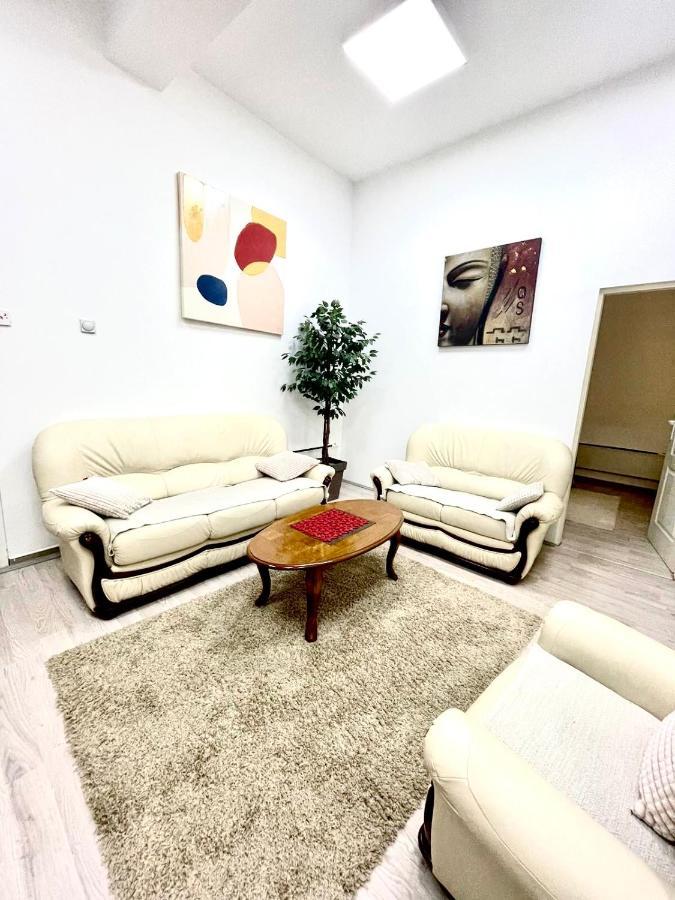 Apartment Tesla Pancevo Ngoại thất bức ảnh